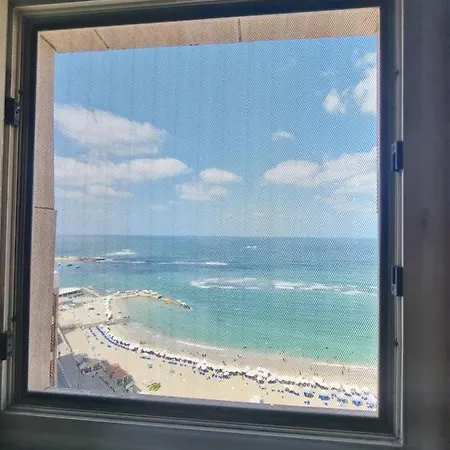 Panoramic Sea View Zamzm Flat Miami Family شقة فندقية زمزم بانورما بشاطئ ميامي - الاسكندرية صف اول مباشر علي بحر - عائلات فقط Alexandria Exterior foto